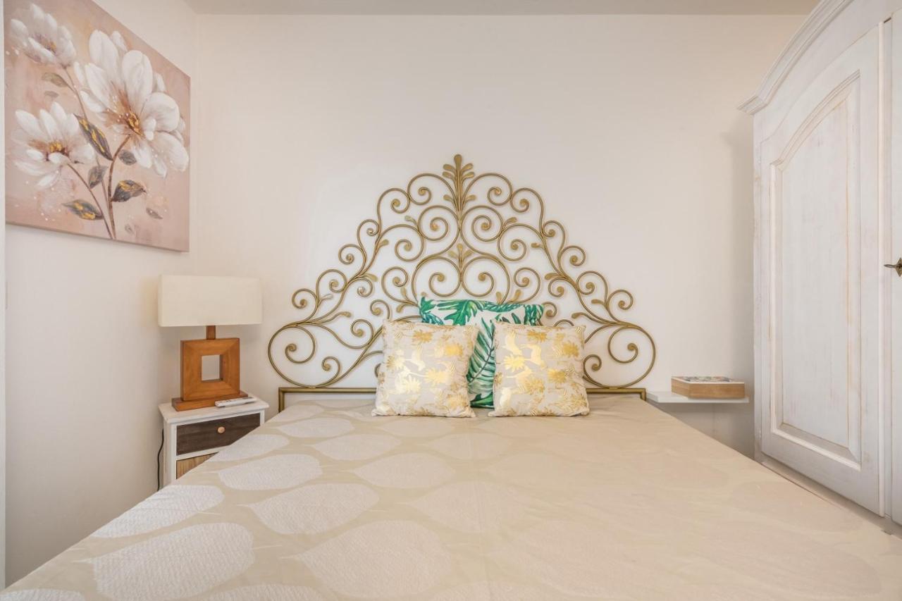 Villa Acquamarina Semi Detached Villa With Private Pool And Wifi トッレ・デッレ・ステッレ エクステリア 写真